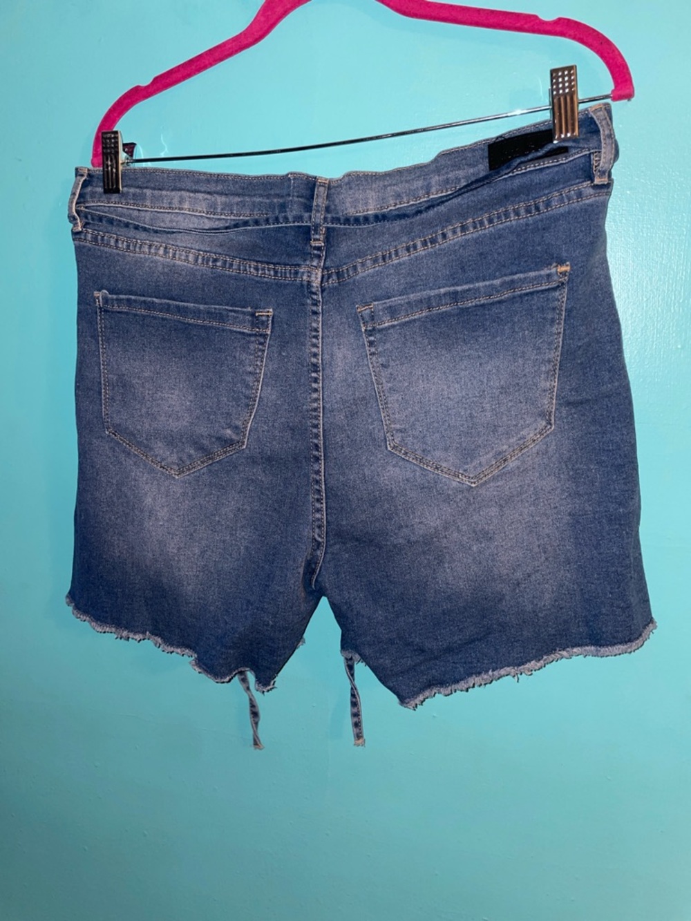 Nicole Miller Raw Hem High-Rise Denim Shorts - Blue - Picture 10 of 12